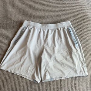 Alo shorts